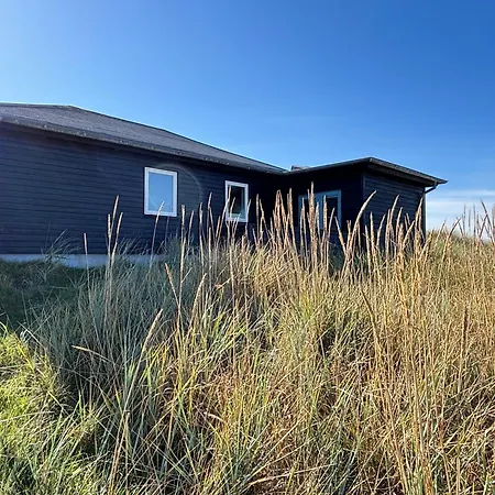 østivest 18 *